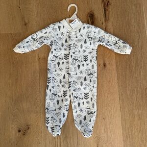 Chick‎ Pea One Piece Footie Size 6-9 Mos